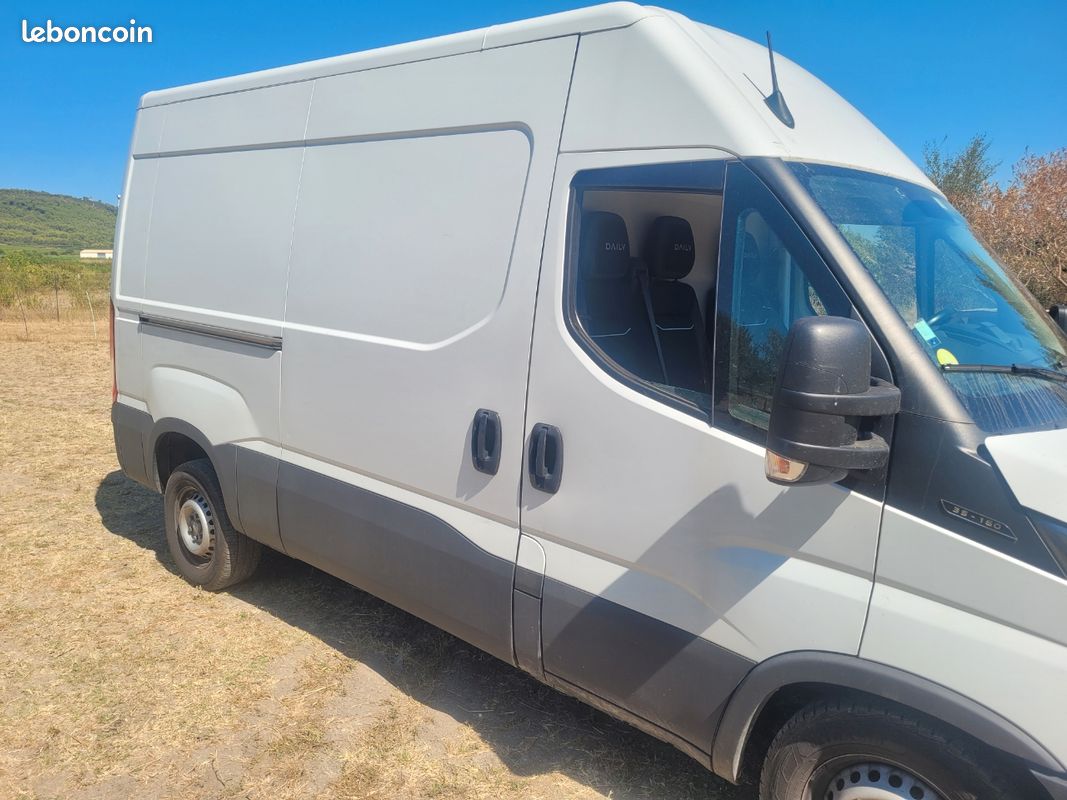 IVECO Daily 35S16 (image 2)