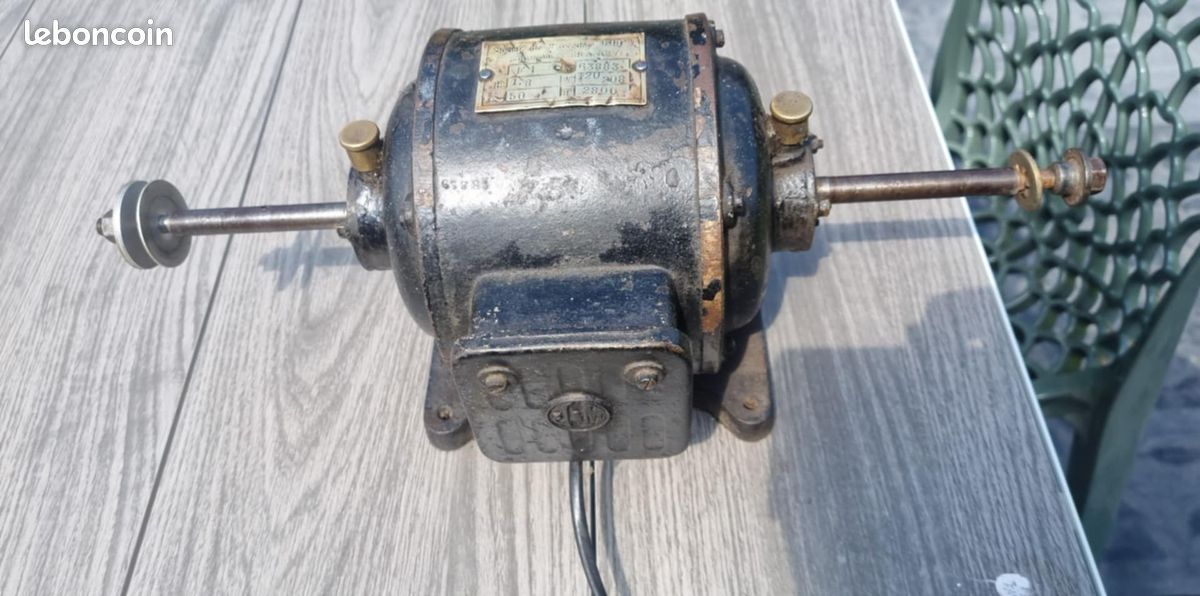 Petit touret d'etablis tres ancien debut 1920 en 120 volts tri ou 208 volts tri pour decoration retro vintage garage plaque emaillée (image 3)