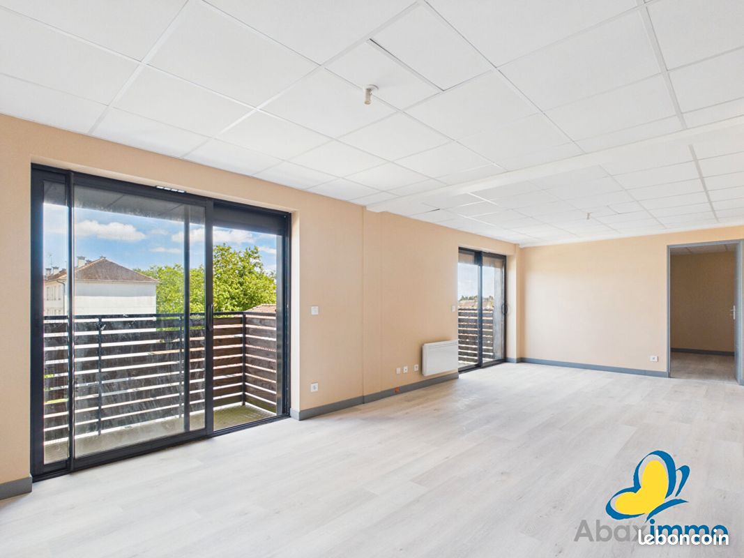 Appartement 2 pièces 75 m² · à Falaise · 75 m² · 625 €