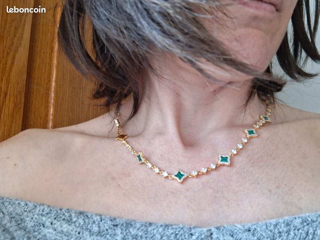 Collier Titane Phiten 22 - Vert Et Blanc - Neuf, Sans Boîte - MLB Baseball