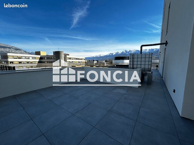 Appartement 3 pièces 61 m² · à Grenoble · 61 m² · 964 €