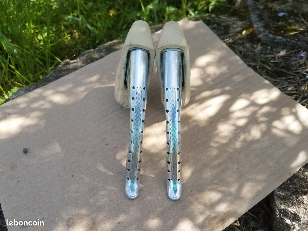 AnnonceAcheter un levier de frein? - Accessoires moto
