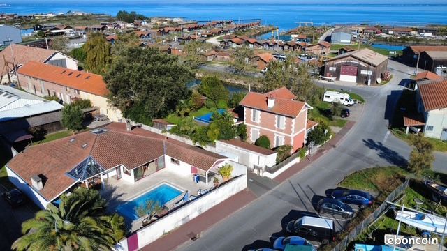 Maison 5 pièces 205 m² · à Gujan-Mestras · 205 m² · 749 000 €