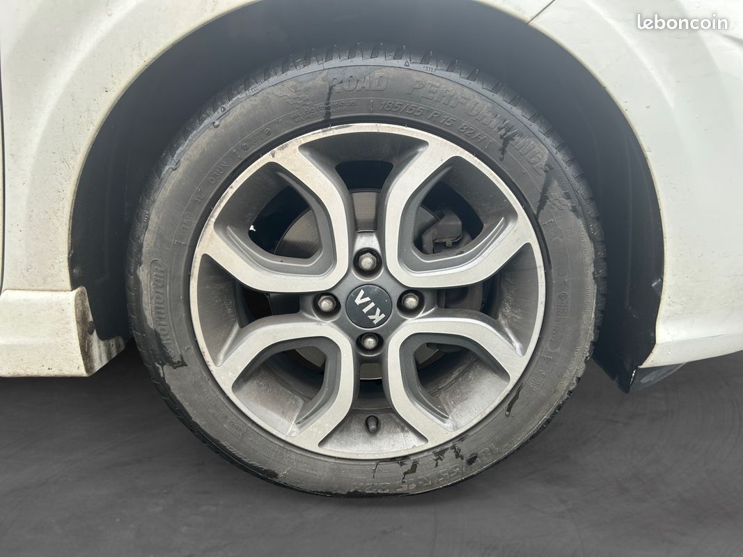 KIA PICANTO 1.2 DPi 84 BVA5 GT Line - CAMERA - CARPLAY - Garantie 12 mois (image 20)