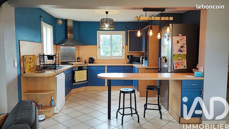 Maison 5 pièces 141 m²