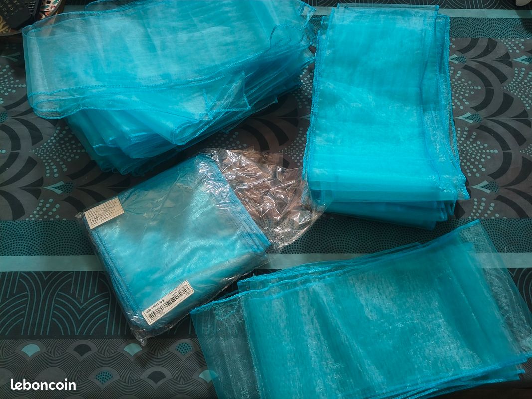 Noeuds de chaise en tulle, idéal mariage (image 1)