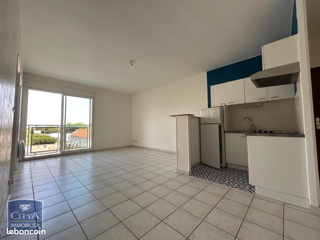 Appartement 2 pièces 50 m² · à Niort · 50 m² · 640 €