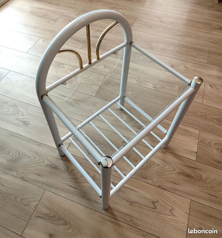 A vendre table de chevet verre et metal blanc (image 2)