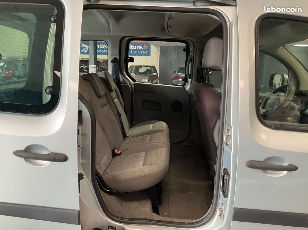 Renault KANGOO 5 PLACES 1.5 DCI 85CV ......... PARC OUVERT 7/7 SUR RDV ......... (image 3)