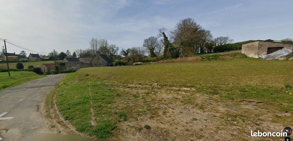 Terrain constructible · à Le Vieux-Bourg · 38 000 €