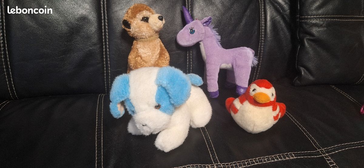 Lot 4 peluches enfant 15/20 cm Prix Ferme 95490 (image 1)