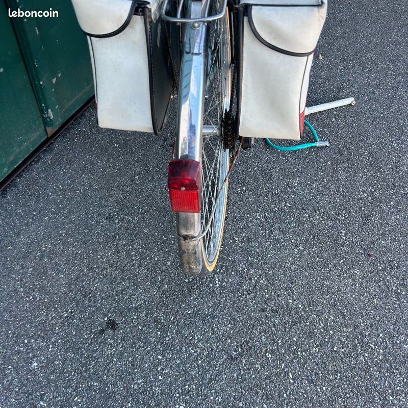 Vélo, ancien cycle gitane avec 2 sacoche (image 17)