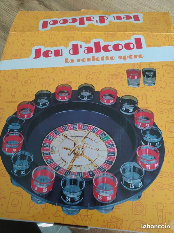 CHEVILLOTTE : JEU DE ROULETTE et sa boîte de jetons