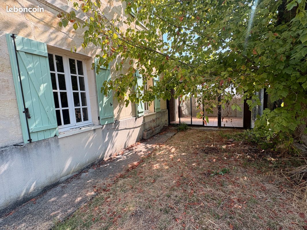 Maison 3 pièces 85 m² · à Blanquefort · 85 m² · 220 000 €