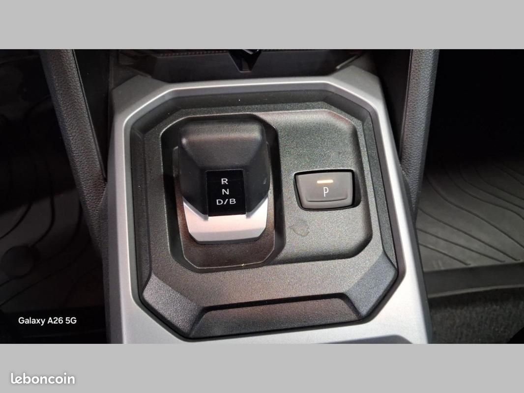 Dacia Duster Hybrid 140 Journey (image 9)