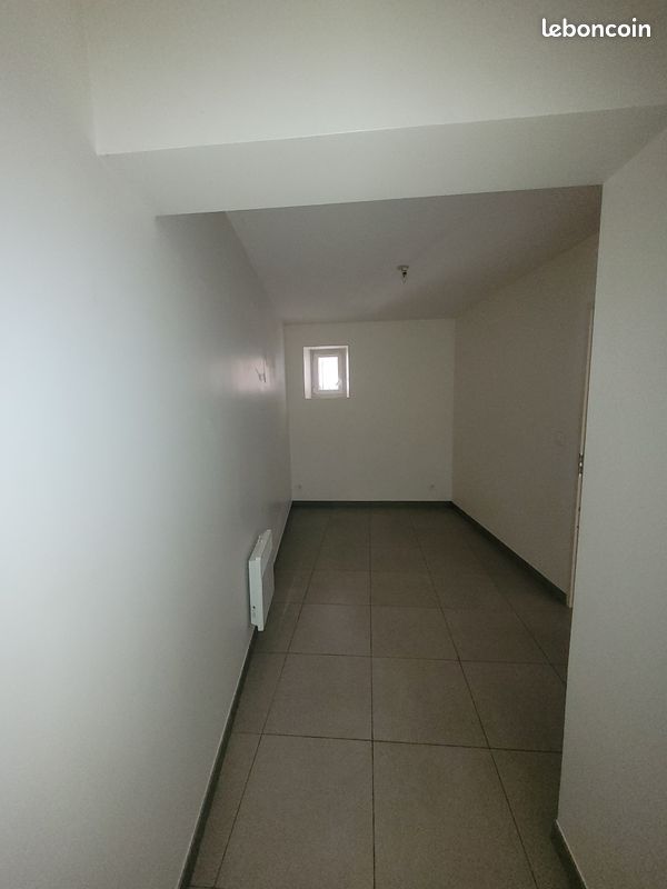 Appartement a louer mantes-la-ville - 3 pièce(s) - 60 m2 - Surfyn