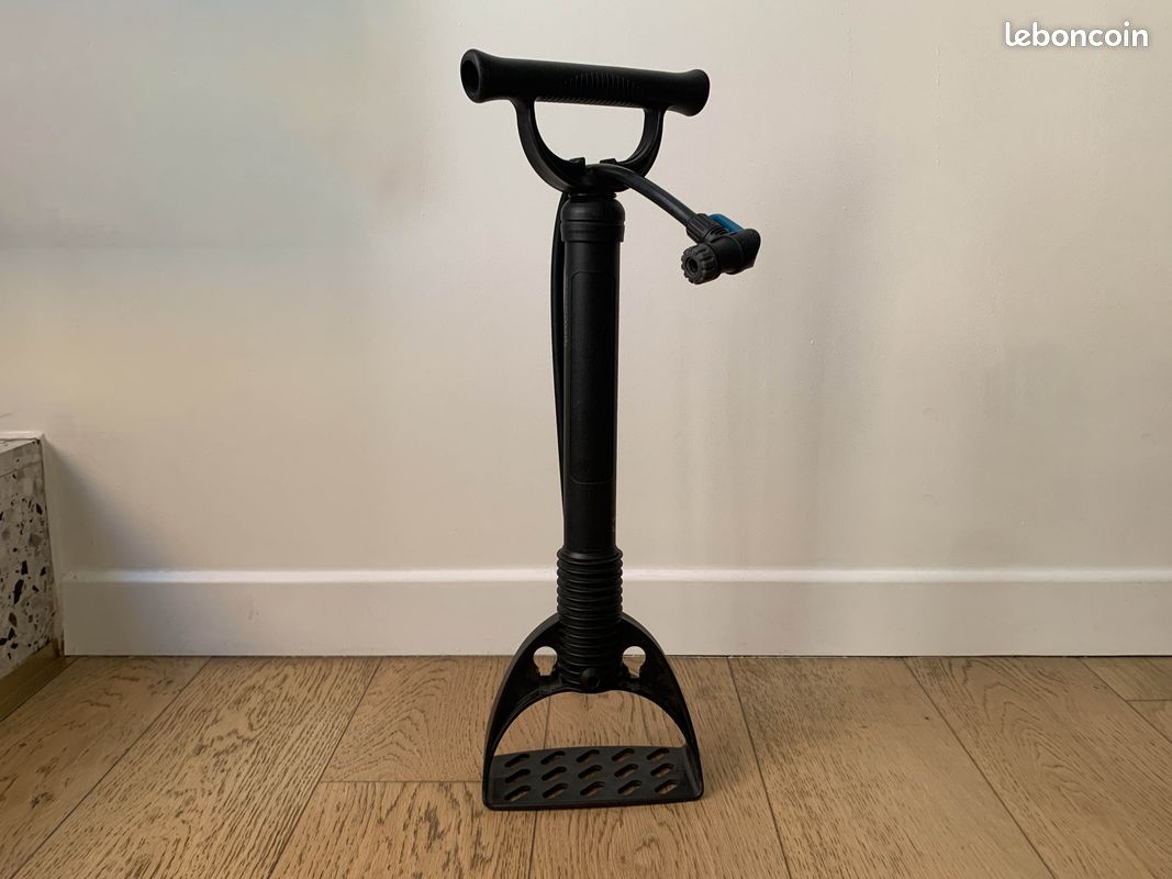 Pompe à pied Vélo Decathlon FLP 1000 (image 1)