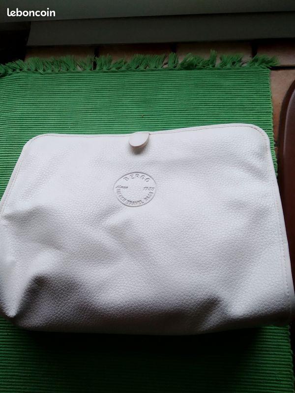 Pochette bergo blanche (image 1)