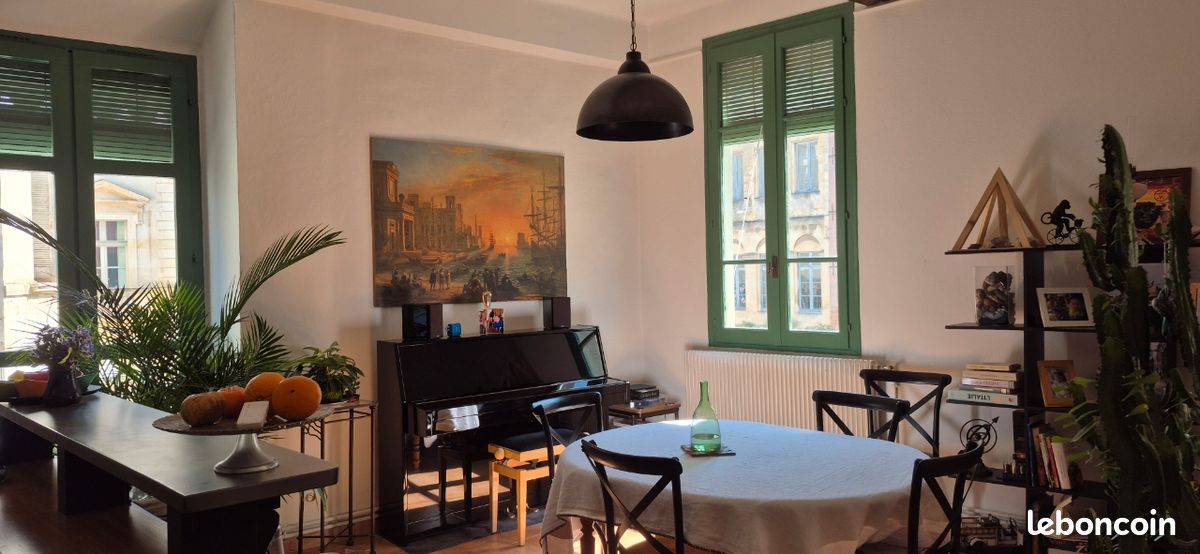 Appartement 3 pièces 85 m² · à Nîmes · 85 m² · 215 000 €