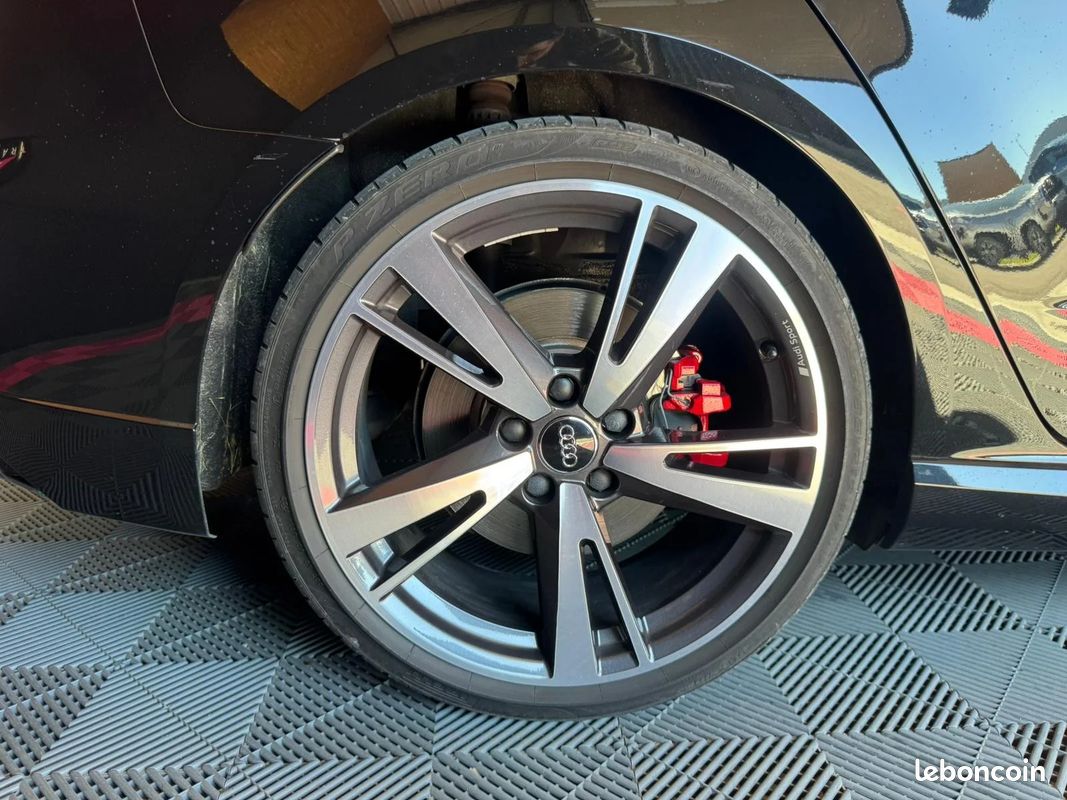 AUDI RS3 SPORTBACK 2.5 TFSI 400 S tronic 7 Quattro - Toit ouvrant - Caméra de recul - Bang et olufsen - Sièges chauffants (image 32)