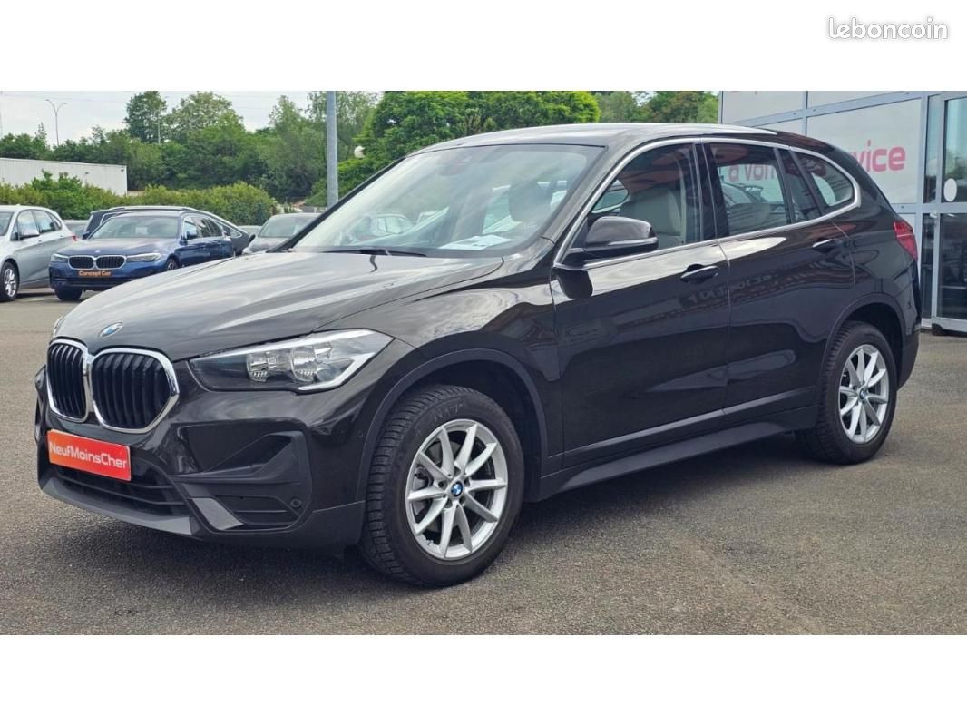 BMW X1 Advantage sDrive 18dA BVA + Camera de recul + Cuir Blanc + Sieges AV Chauffant (image 2)