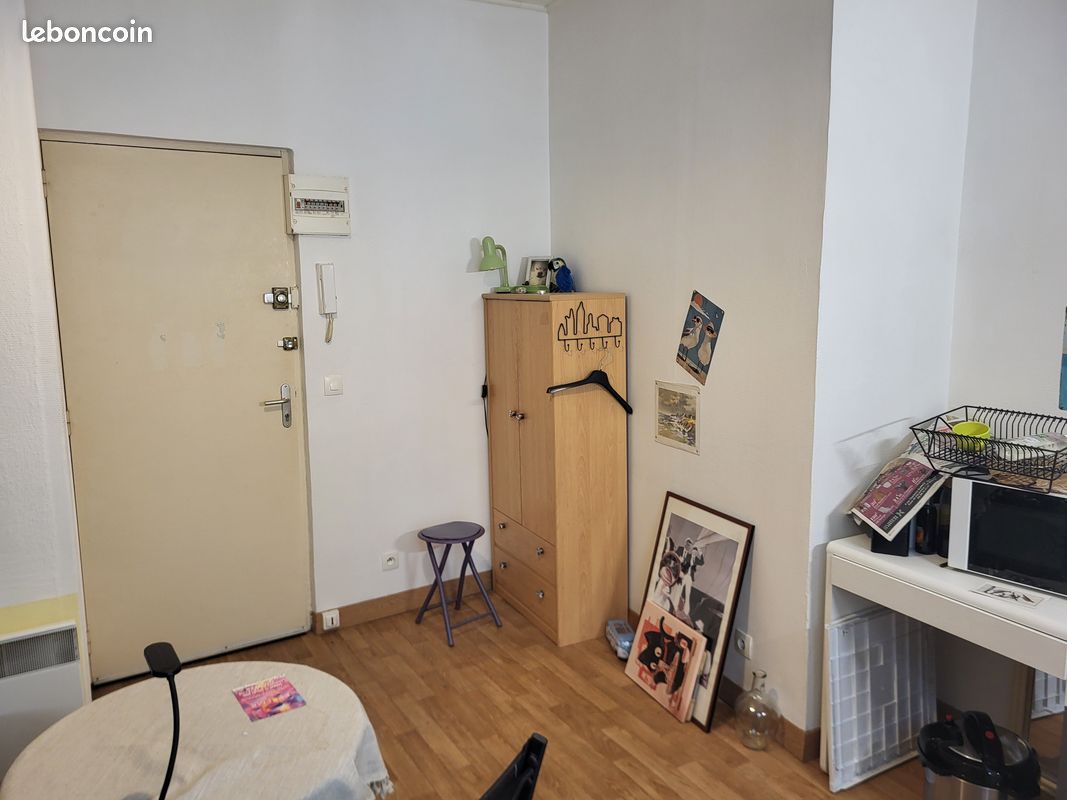 Studio à louer – Hyper-Centre – Calme & Équipé (image 3)