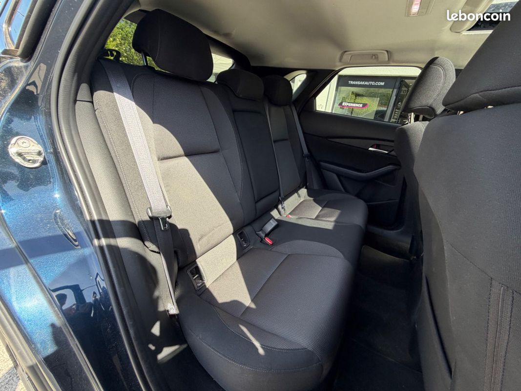 MAZDA CX-30 2.0L SKYACTIV-X M Hybrid 180 ch 4x2 BVA6 Exclusive / Camèra 360 / Toit ouvrant / Bose (image 22)