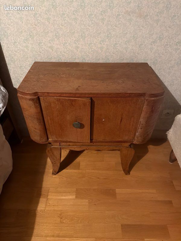 Table de chevet art deco (image 1)