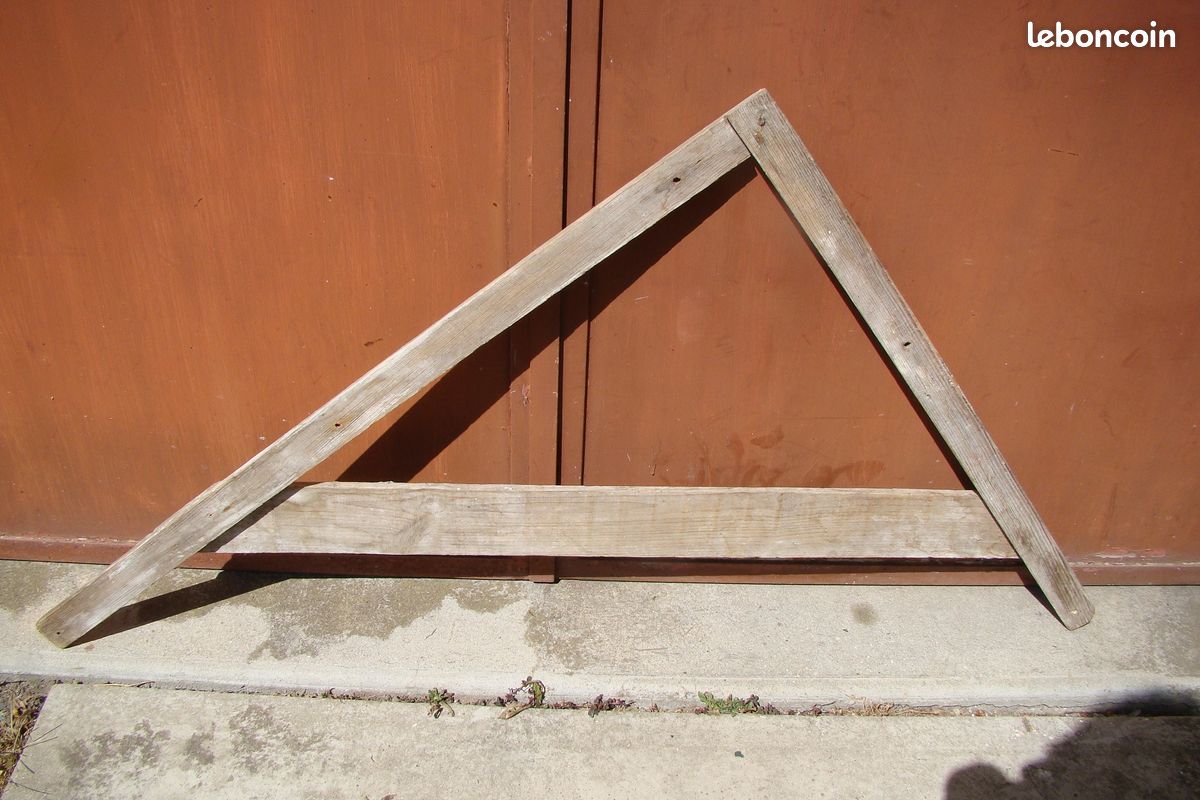 Ancienne grande équerre de maçon en bois (années 1930) - Bricolage