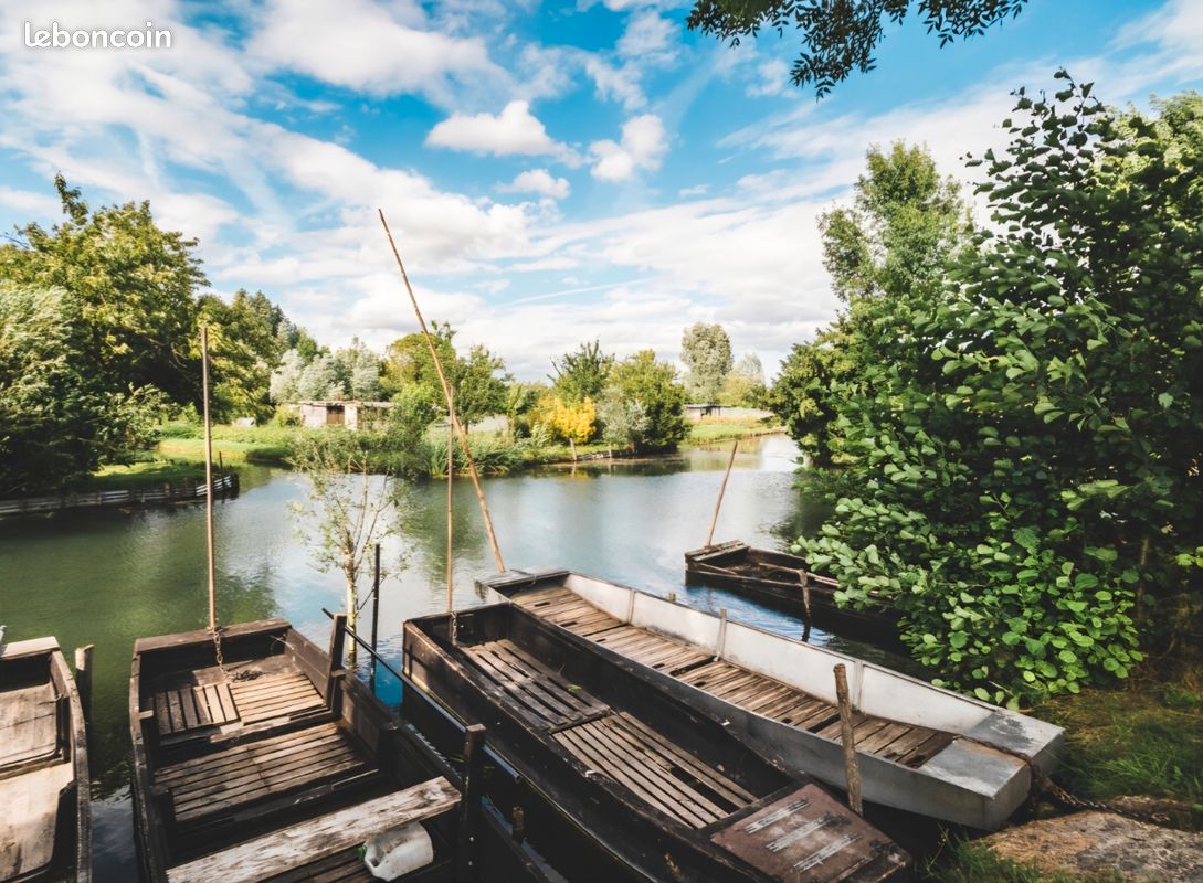 Marais bourges · 24 000 €