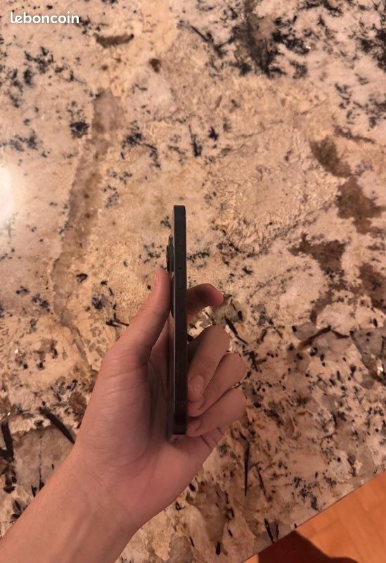 Iphone 13 128Go (image 2)