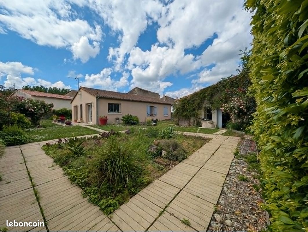 Maison 5 pièces 108 m² · à La Mothe-Saint-Héray · 108 m² · 192 400 €