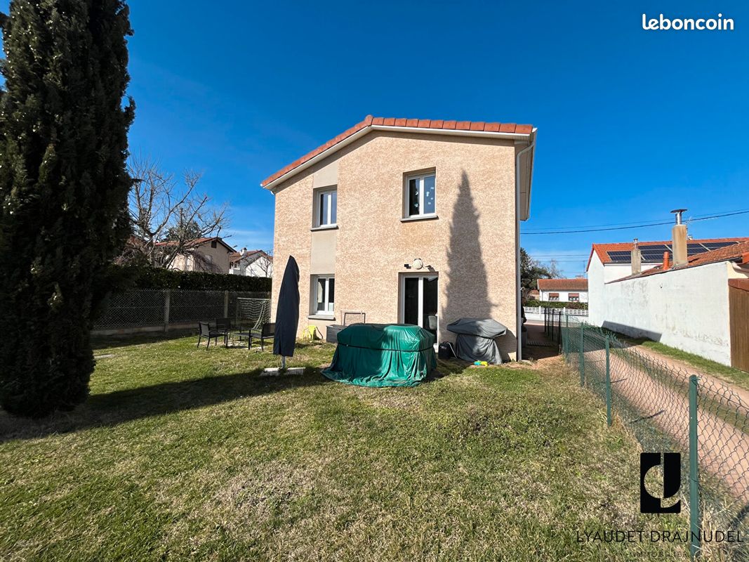 Maison 4 pièces 97 m² · à Riorges · 97 m² · 960 €/mois