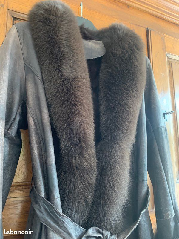 Manteau trench-coat en fourrure de lapin retournée (image 2)