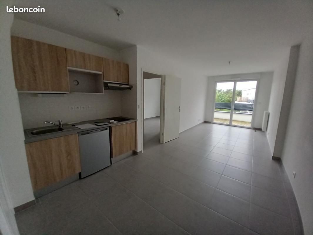 Appartement 2 pièces 42 m² · à Saint-Sébastien-sur-Loire · 42 m² · 617 €/mois