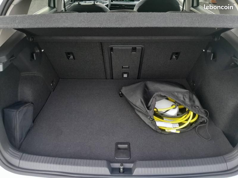 Volkswagen Golf 1.4 eHybrid OPF 204ch Style DSG6 (image 9)