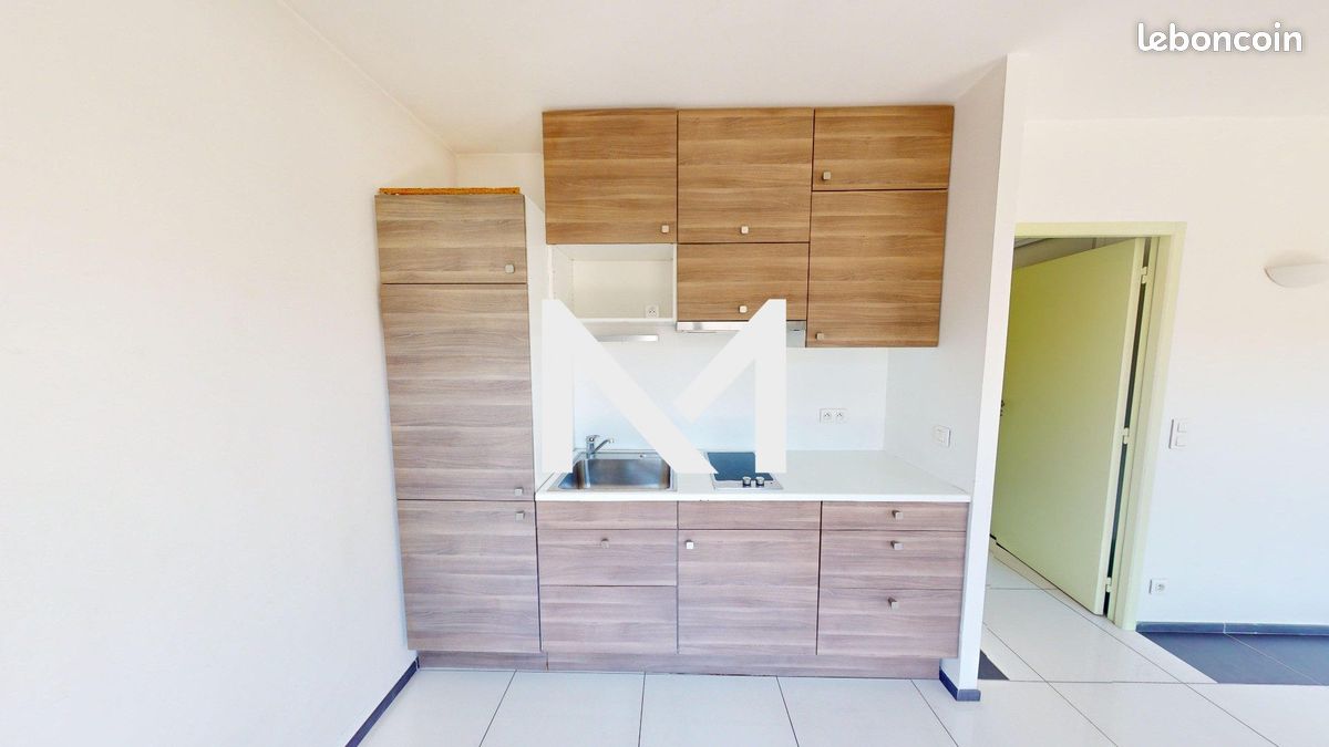 Appartement 1 pièce 30 m² · à Grenoble · 30 m² · 614 €