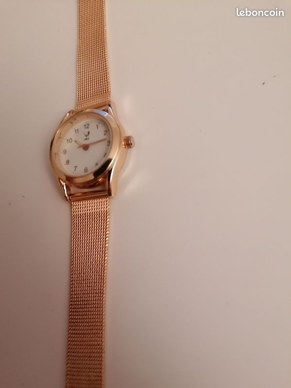 Montre Bracelet Jaz Pour Femme - Couleur Rose - Fonctionne - Occasion