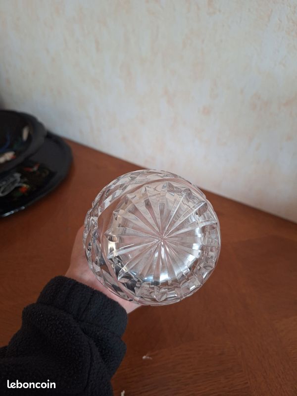 Vase en verre (image 3)