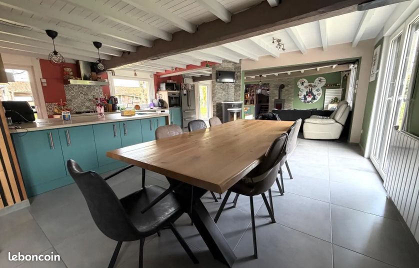 Maison 7 pièces 189 m² · à Hondschoote · 189 m² · 370 000 €