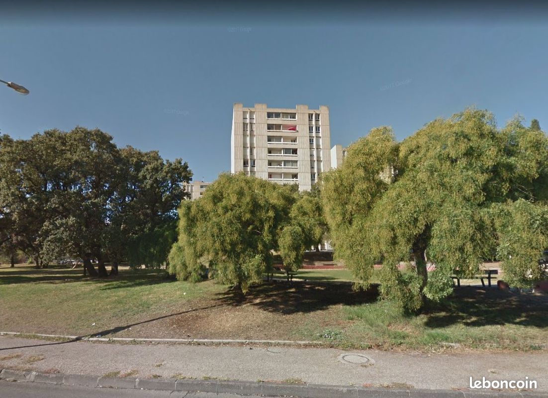 Appartement a louer nimes - 5 pièce(s) - 85 m2 - Surfyn