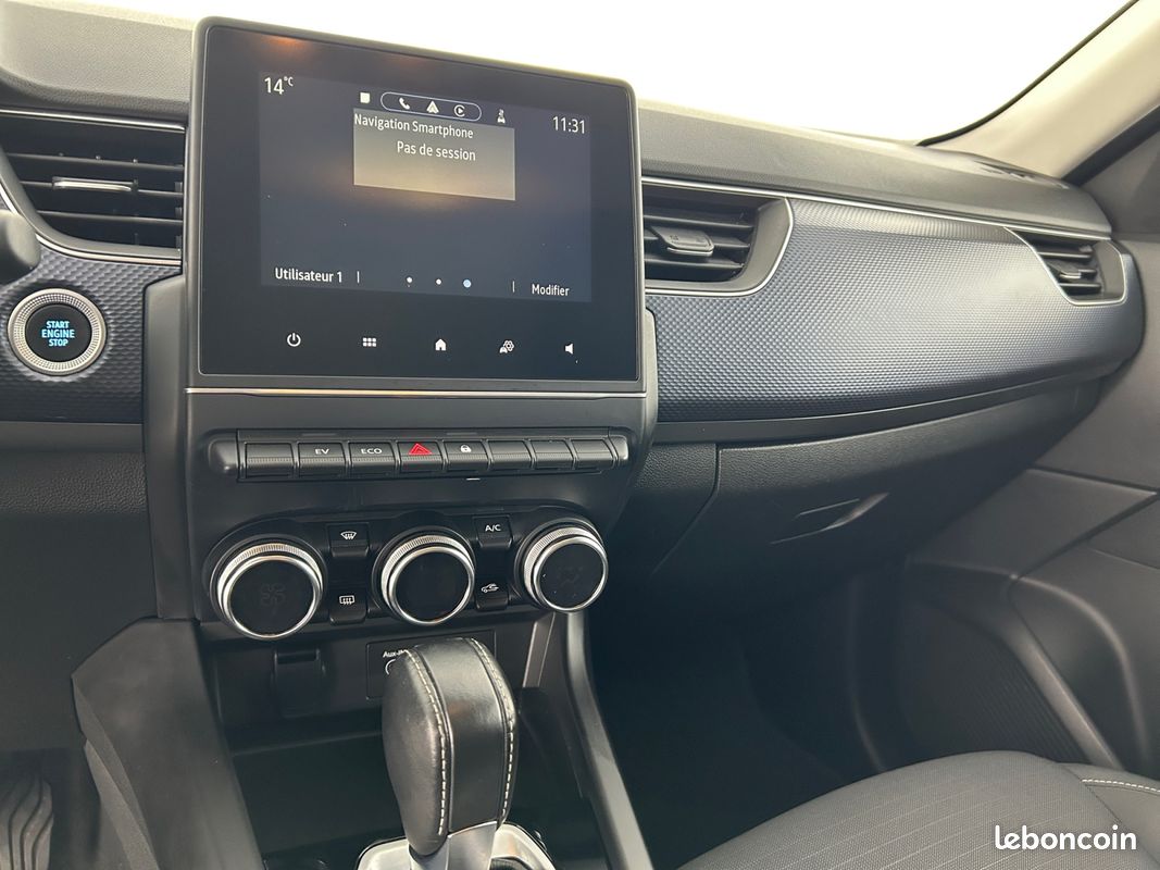 RENAULT Arkana E-Tech hybride 145 - 22 Techno (image 14)