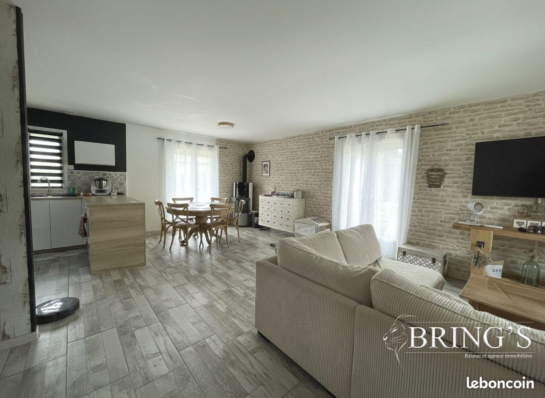 Maison 6 pièces 112 m² · à Condé-sur-Sarthe · 112 m² · 222 000 €
