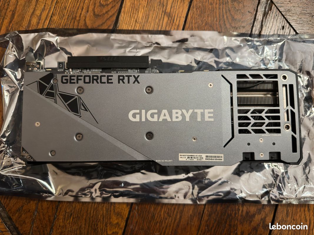 Carte graphique NVIDIA GeForce RTX 3070 Gigabyte Gaming OC 8GB – Parfait état (image 2)