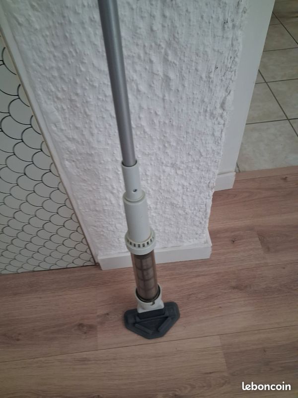 Balai pour spa (image 1)