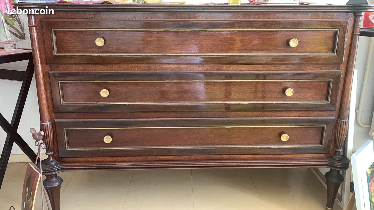 Commode en acajou (image 1)