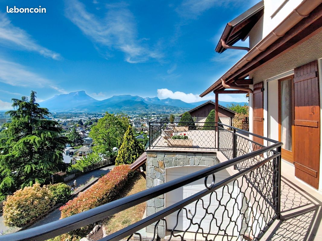 Maison 5 pièces 182 m² · à Saint-Alban-Leysse · 182 m² · 580 000 €
