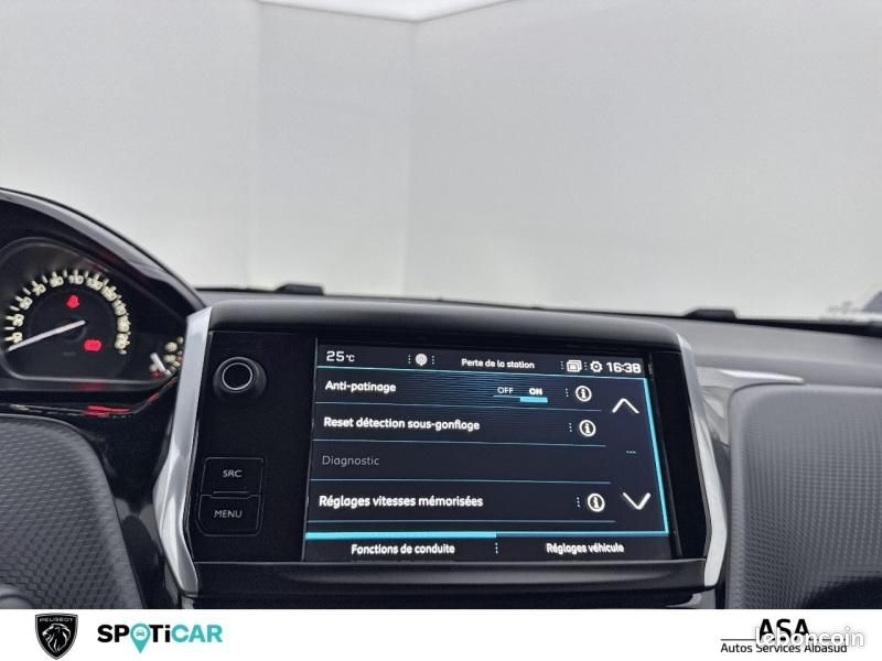 Peugeot 208 1.2 PureTech 110ch Allure S&S 5p (image 29)