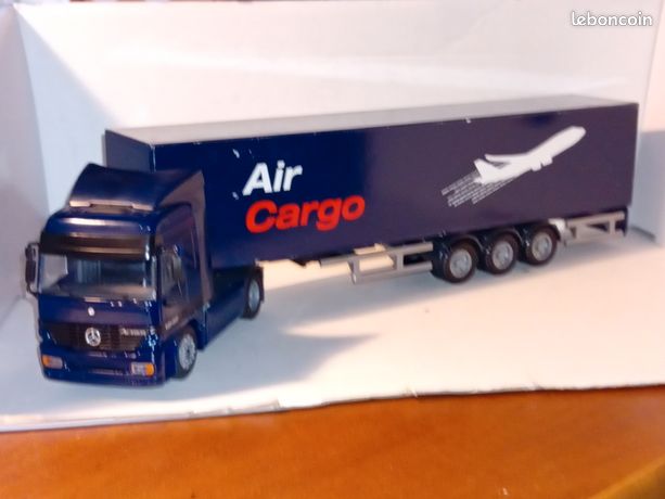 Camion Miniature Joal 390 Air Cargo – Occasion – Véhicule De Collection