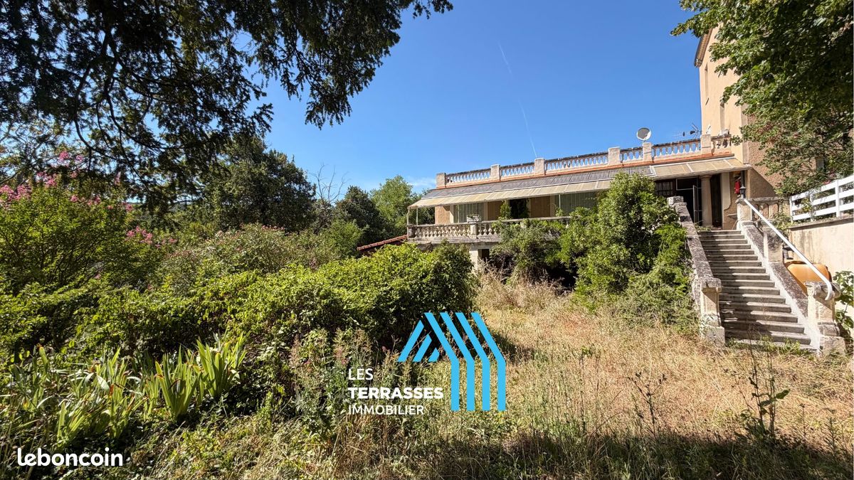 Maison 10 pièces 276 m² · à Sauzet · 276 m² · 560 000 €